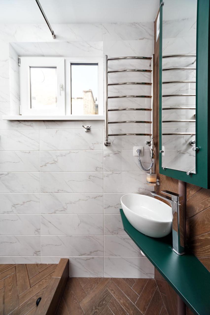 Green Apartment Львів Екстер'єр фото