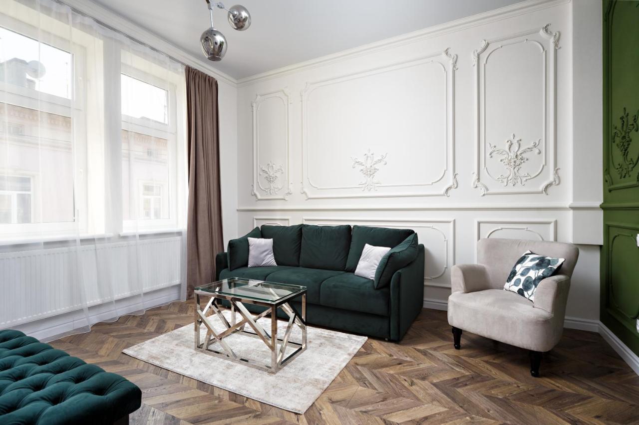 Green Apartment Львів Екстер'єр фото