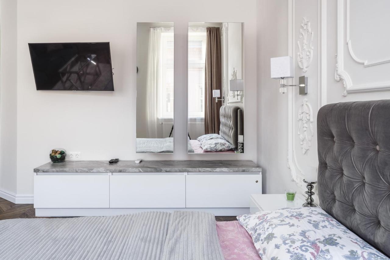 Green Apartment Львів Екстер'єр фото